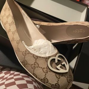 Gucci Original Monogram flats with white sole Size 11 (41 euro)